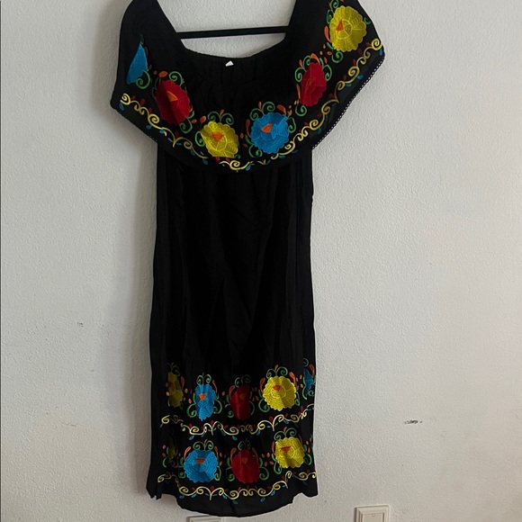 Traditional Black Mexican Midi Over the shoulder dress with floral designs. - Picture 1 of 4